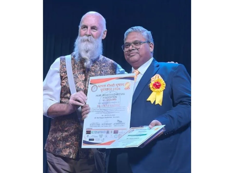 Dr Vikas Singhal, homeopathy treatment osteomyelitis, chronic bone infection care, integrative healthcare India, holistic healing approach