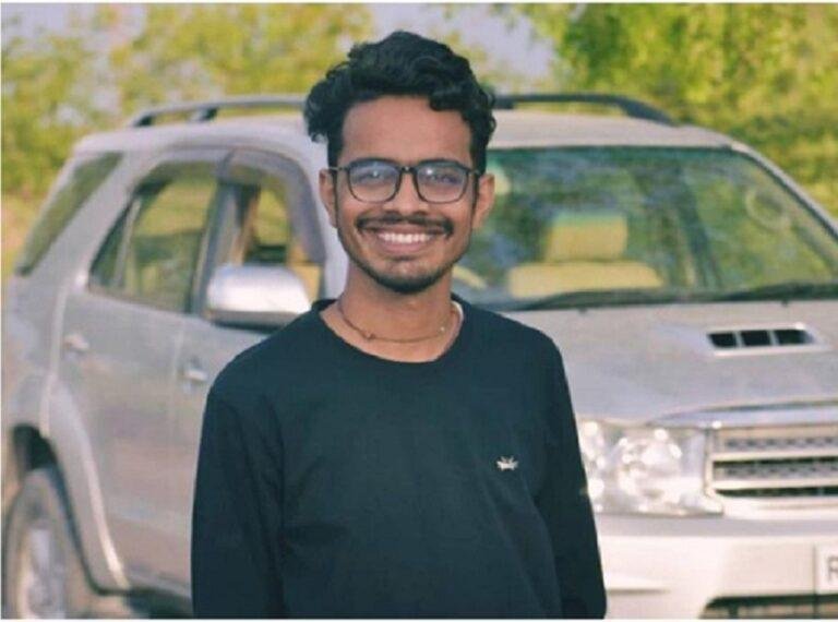 Rahul Rathi educating masses through his technical skills